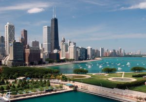Чикаго является третьим по величине городом в стране