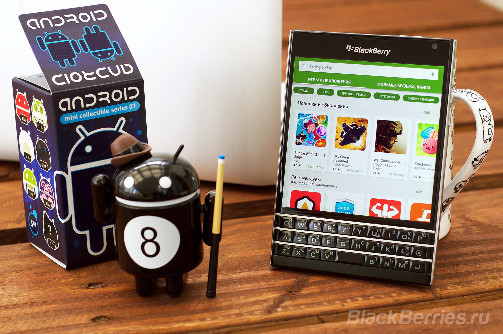 Якщо ви вибираєте для себе новий телефон BlackBerry і плануєте використовувати соціальні мережі, месенджери, навігаційні або банківські додатки, ми вам настійно рекомендуємо вибрати один з смартфонів BlackBerry на базі Android -   BlackBerry PRIV, DTEK50, DTEK60   або дочекатися виходу нового QWERTY смартфона   BlackBerry KEYone
