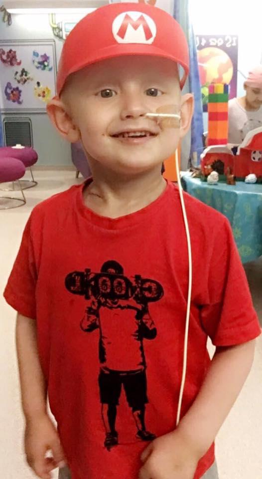 Пятилетний Чарли Проктор из Черч, Ланс, нуждался в пересадке печени после того, как в 2016 году у него обнаружили редкую опухоль
